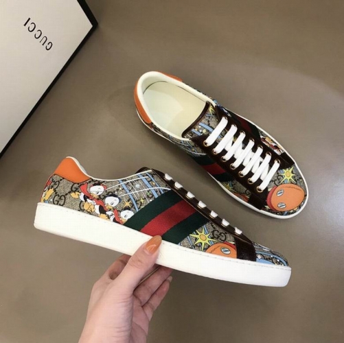 GUCCI Low Top Shoes 0034