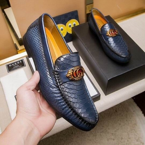 GUCCI Leather Shoes Men 072