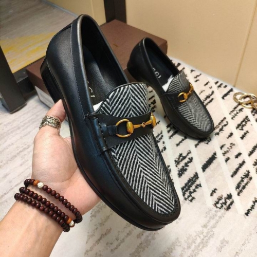 GUCCI Leather Shoes Men 098