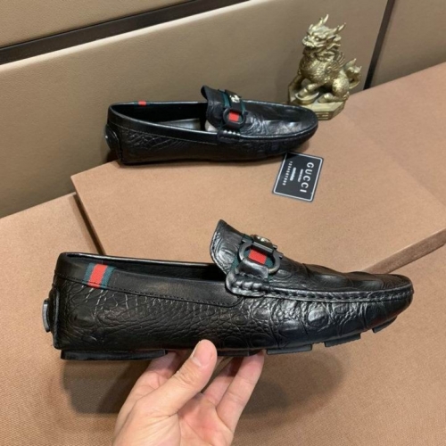GUCCI Casual Dress Shoes 0902