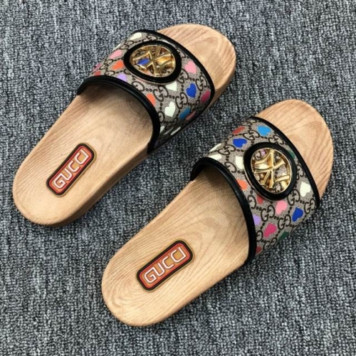 GUCCI Slippers Men 090