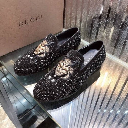 GUCCI Casual Dress Shoes 0477