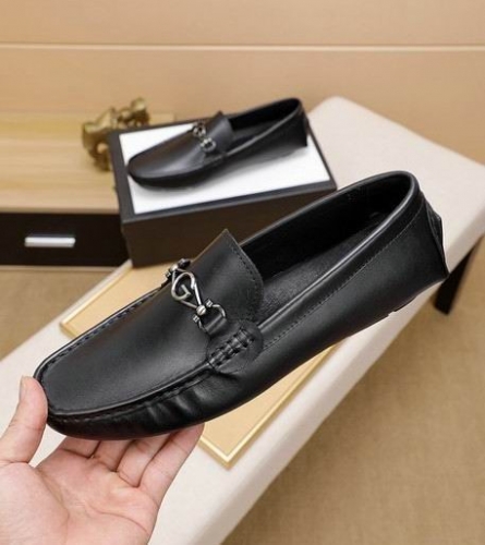 GUCCI Casual Dress Shoes 0358