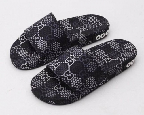 GUCCI Slippers Men 084