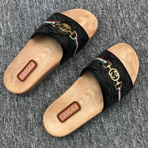 GUCCI Slippers Men 083