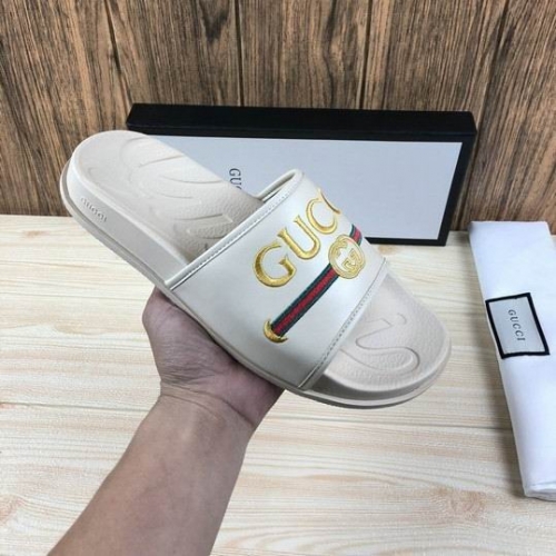 GUCCI Slippers Men 153