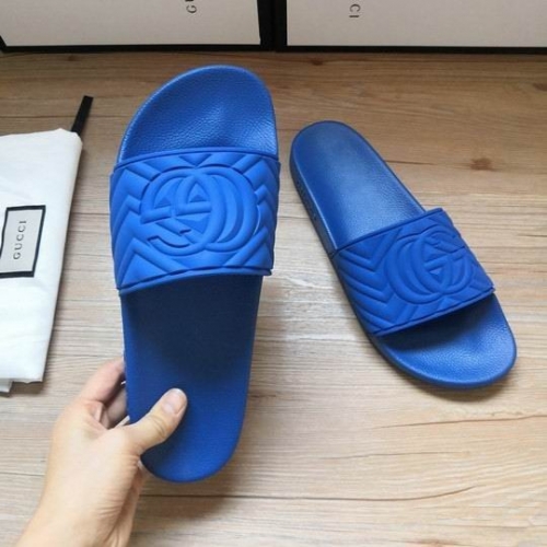 GUCCI Slippers Men 183