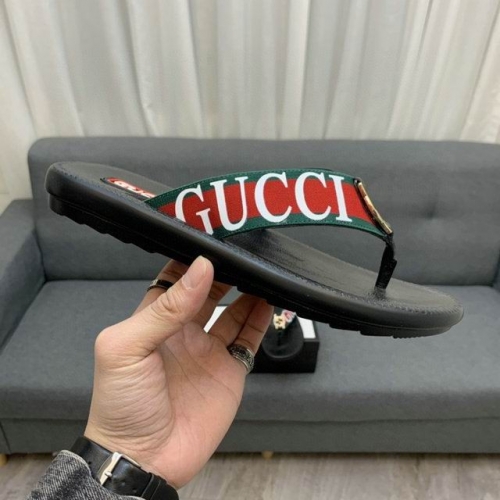 GUCCI Slippers Men 070