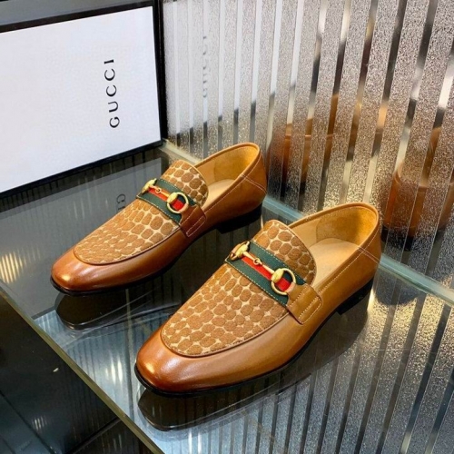GUCCI Leather Shoes Men 120