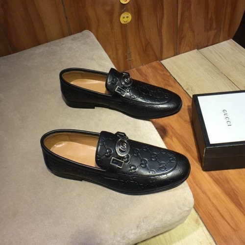 GUCCI Casual Dress Shoes 0780