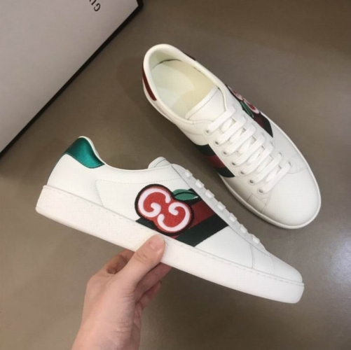 GUCCI Low Top Shoes 0041