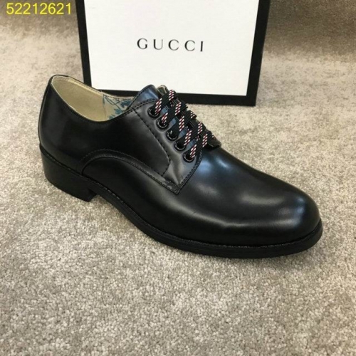 GUCCI Leather Shoes Men 031