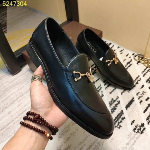GUCCI Leather Shoes Men 025