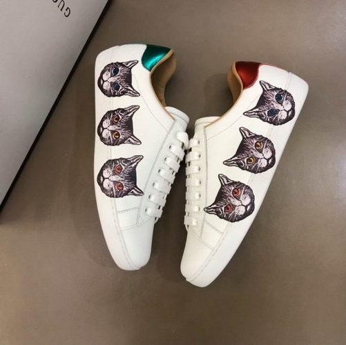 GUCCI Low Top Shoes 0061
