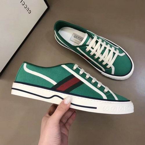 GUCCI Low Top Shoes 0125