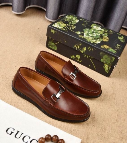 GUCCI Casual Dress Shoes 0307