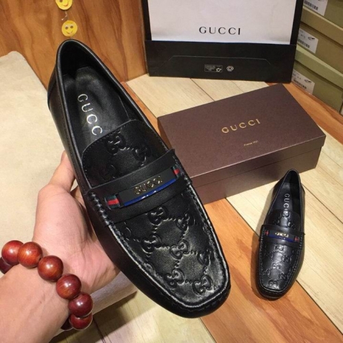 GUCCI Casual Dress Shoes 0678