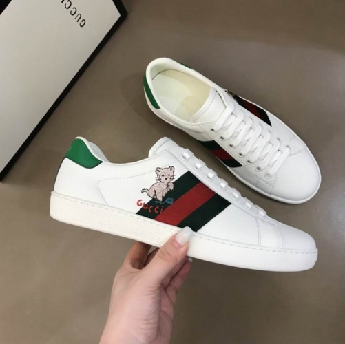 GUCCI Low Top Shoes 0039
