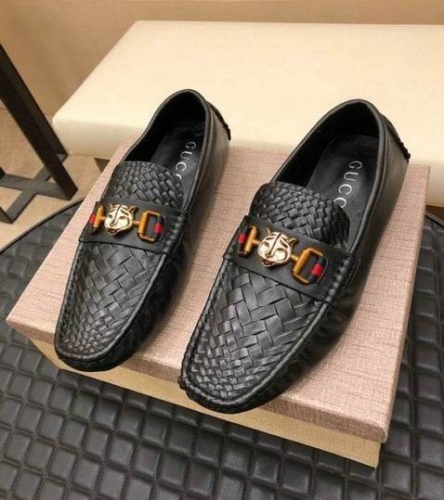 GUCCI Casual Dress Shoes 0201