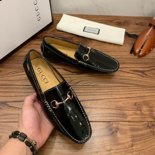 GUCCI Casual Dress Shoes 0500