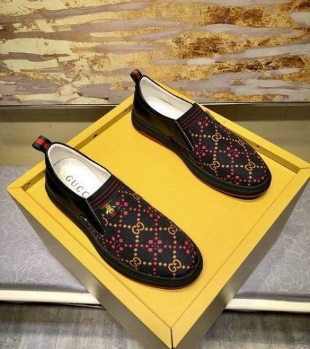 GUCCI Casual Dress Shoes 0117