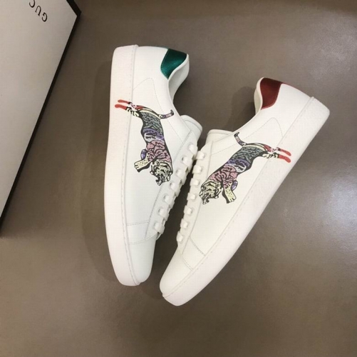 GUCCI Low Top Shoes 0059