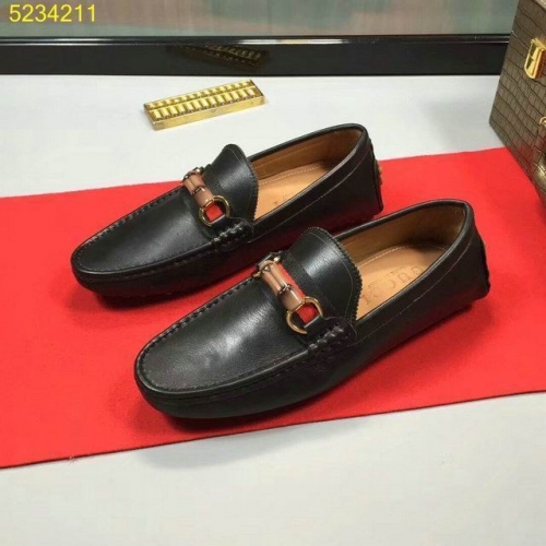 GUCCI Casual Dress Shoes 0509