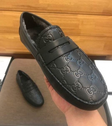 GUCCI Casual Dress Shoes 0033