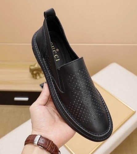 GUCCI Casual Dress Shoes 0326