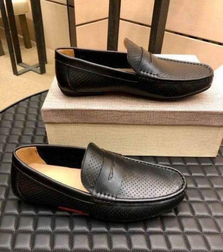 GUCCI Casual Dress Shoes 0244