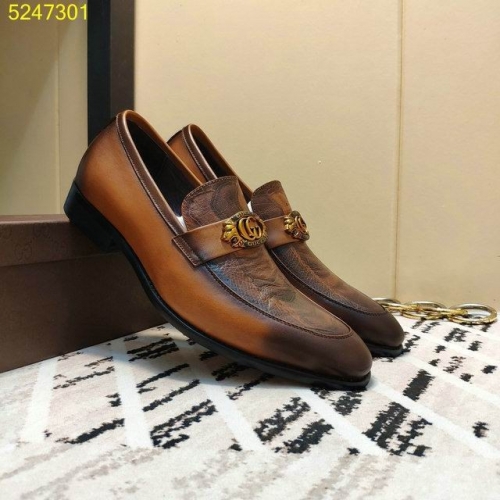 GUCCI Leather Shoes Men 021
