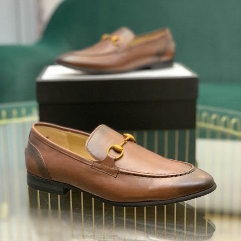 GUCCI Leather Shoes Men 284