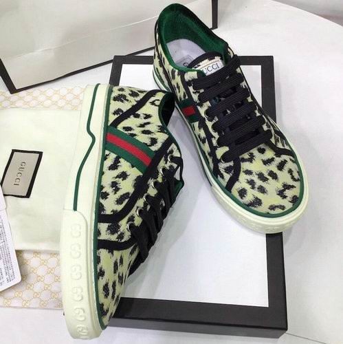 GUCCI Low Top Shoes 0121