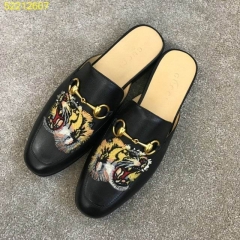 GUCCI Casual Dress Shoes 0392