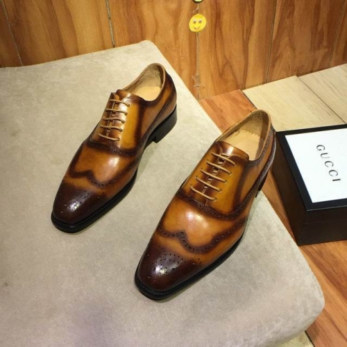 GUCCI Leather Shoes Men 196
