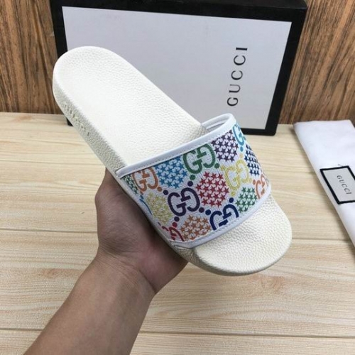 GUCCI Slippers Men 150