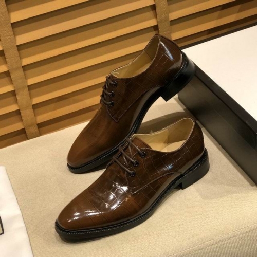 GUCCI Leather Shoes Men 213