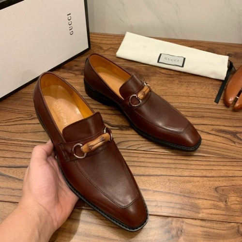 GUCCI Leather Shoes Men 088