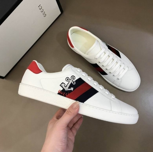 GUCCI Low Top Shoes 0040