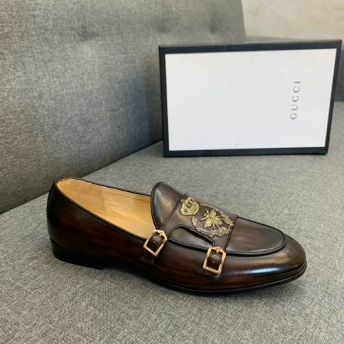 GUCCI Leather Shoes Men 248