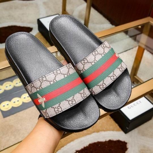 GUCCI Slippers Men 131