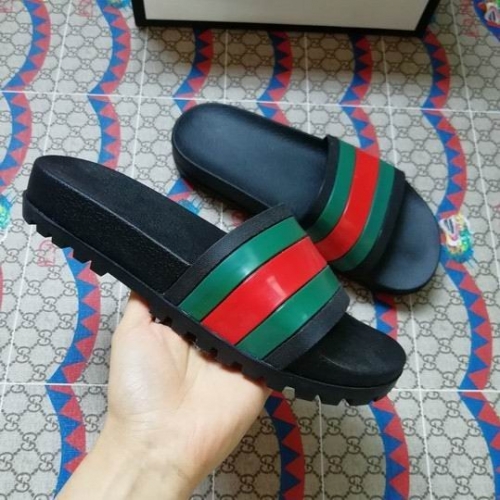 GUCCI Slippers Men 172