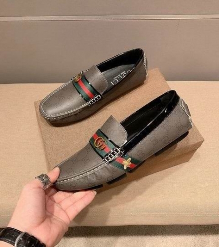 GUCCI Casual Dress Shoes 0316