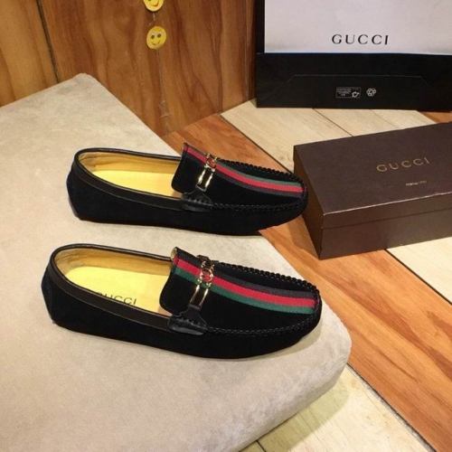 GUCCI Casual Dress Shoes 0611