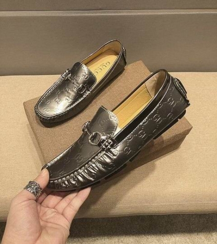 GUCCI Casual Dress Shoes 0317