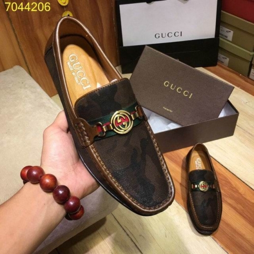 GUCCI Casual Dress Shoes 0671