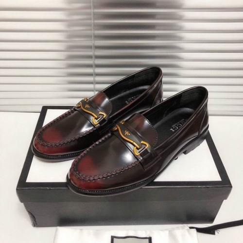 GUCCI Leather Shoes Men 200