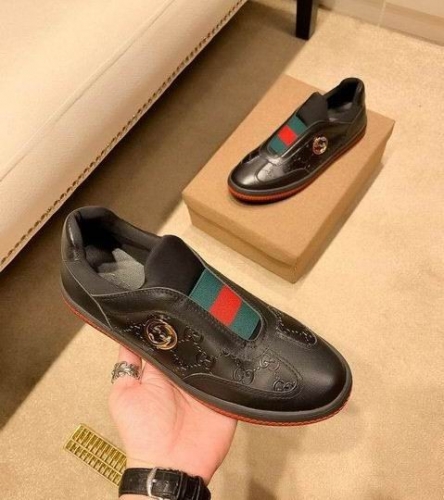 GUCCI Casual Dress Shoes 0222