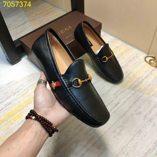 GUCCI Casual Dress Shoes 0686