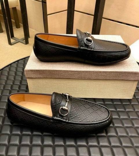 GUCCI Casual Dress Shoes 0245